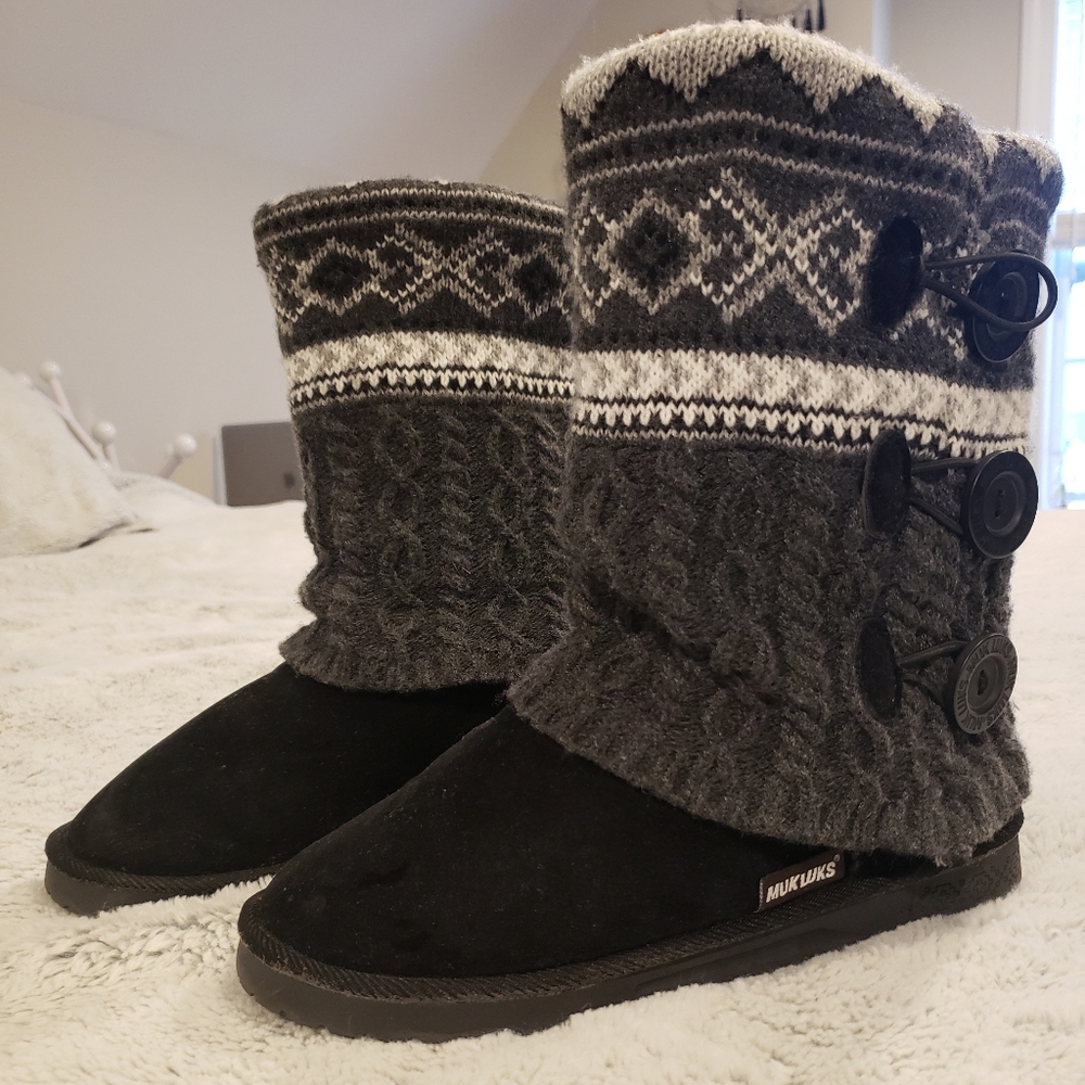 Muk Luks boots